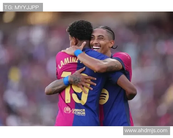 亚马尔荣膺全场最佳引热议，拉菲尼亚梅开二度闪耀绿茵！